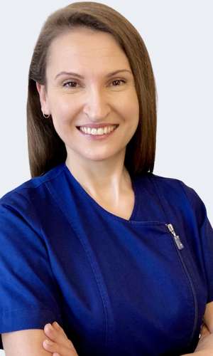 Dr Iwona Dolot-Defratyka