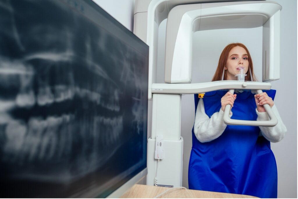 Tomografia stożkowa CBCT (3D) - 5 rzeczy, które musisz wiedzieć przed badaniem